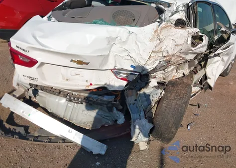 2019 Chevrolet Malibu Hybrid from USA, damaged, VIN 1G1ZF5SU8KF174183